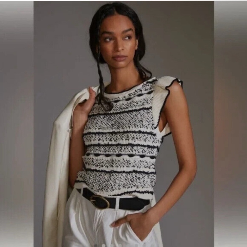 Anthropologie Black & White Ruffled Sweater w/Keyhole Back 🖤